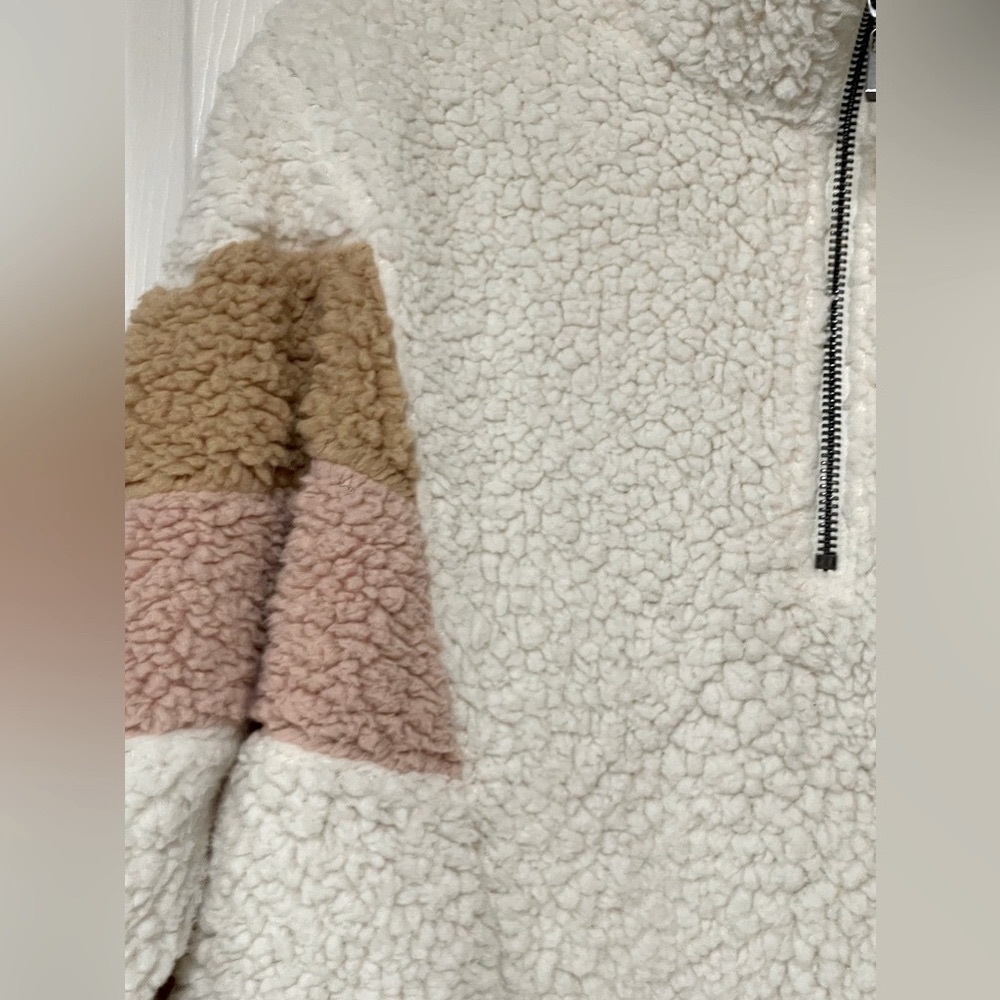 Maurice’s Sherpa Zipper Sweatshirt Cream/Peach/Brown Size Small - Picture 3 of 6